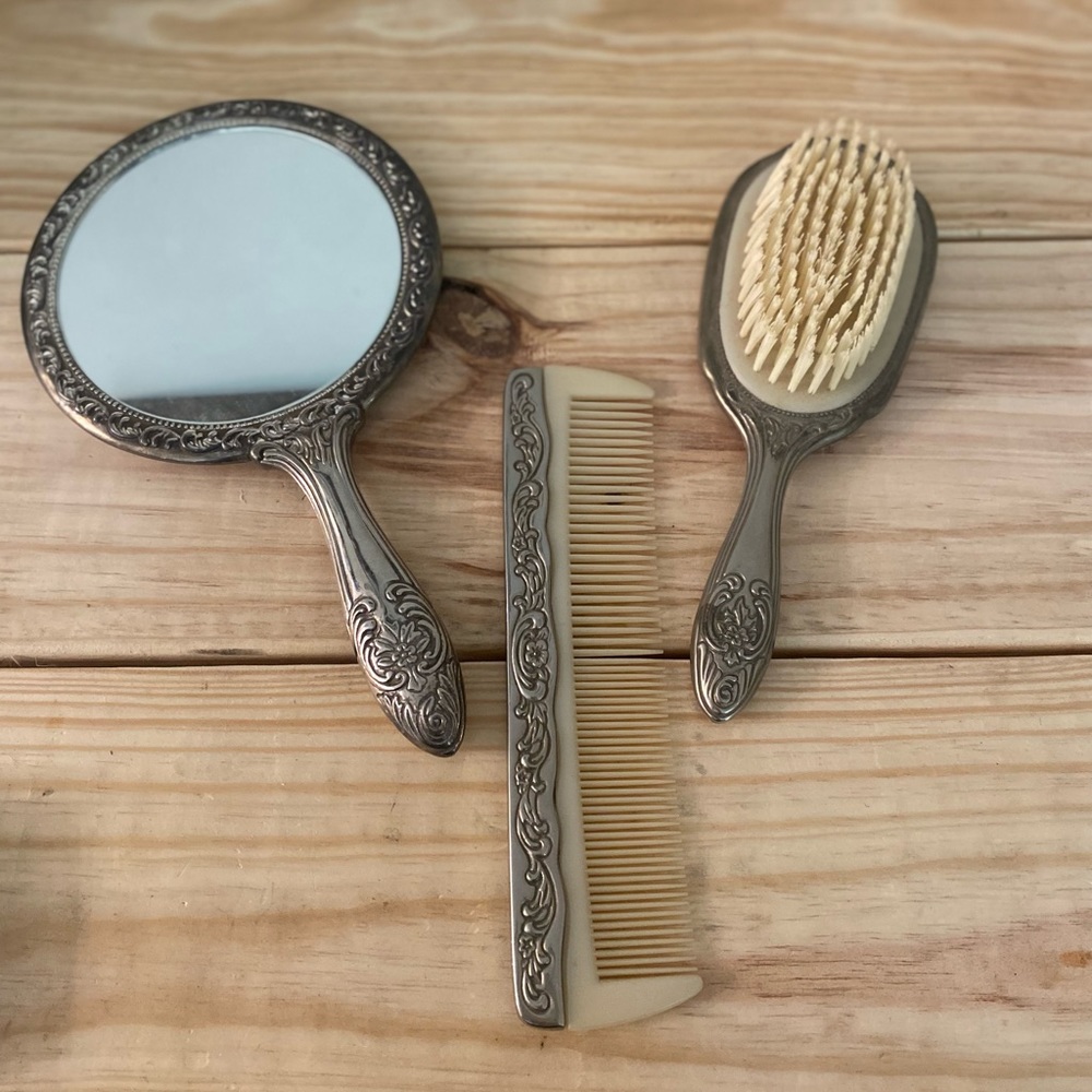 Vintage Silver Plated Vanity Set